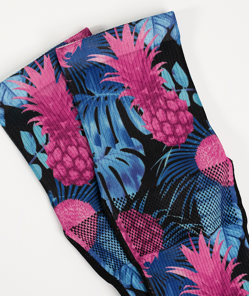 Tropic Like It's Hot Athletic Quarter Socks - Image 5