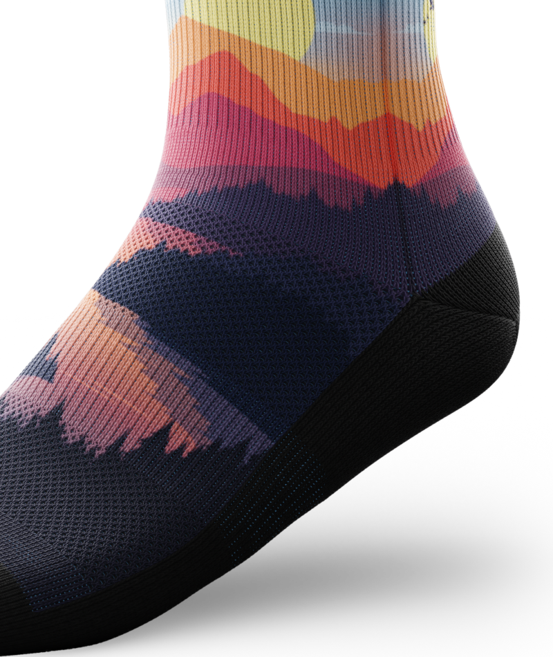 Wanderlight Athletic Quarter Socks - Image 5